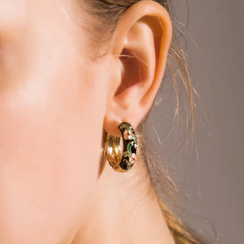 Gorgeous Flower Lingge Enamel Plating Alloy Hoop Earrings
