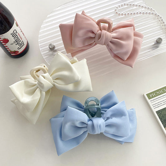 Sexy pink, black and blue bold claw clip