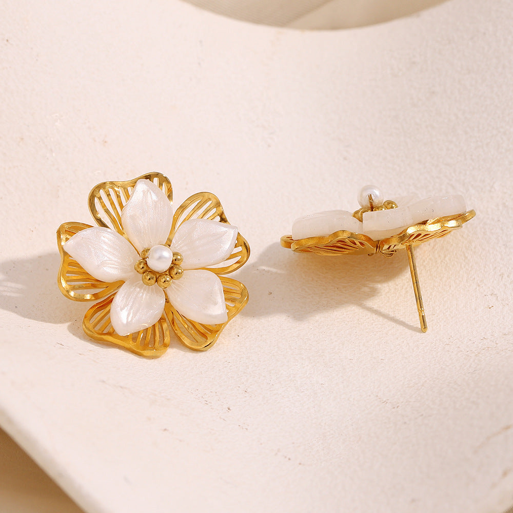 Real Gold Plated Classical Modern Style Waterproof  Ear Studs