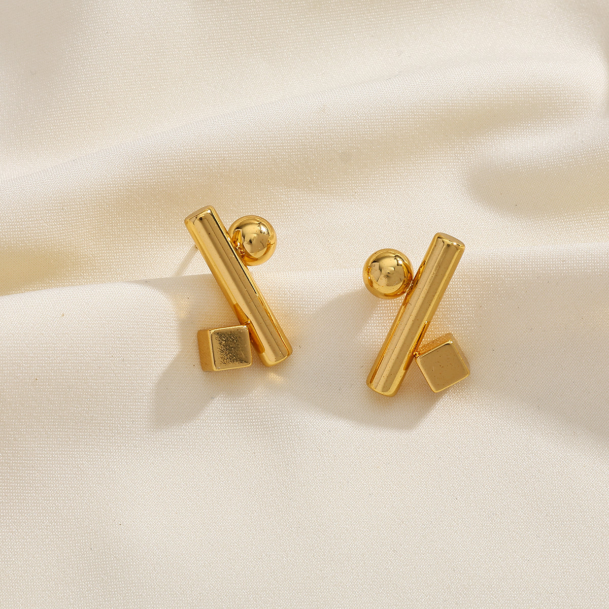 Light Luxury Advanced Stainless Steel 18K Gold Plating Geometric Irregular Ear Studs