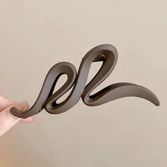 Big hair claws